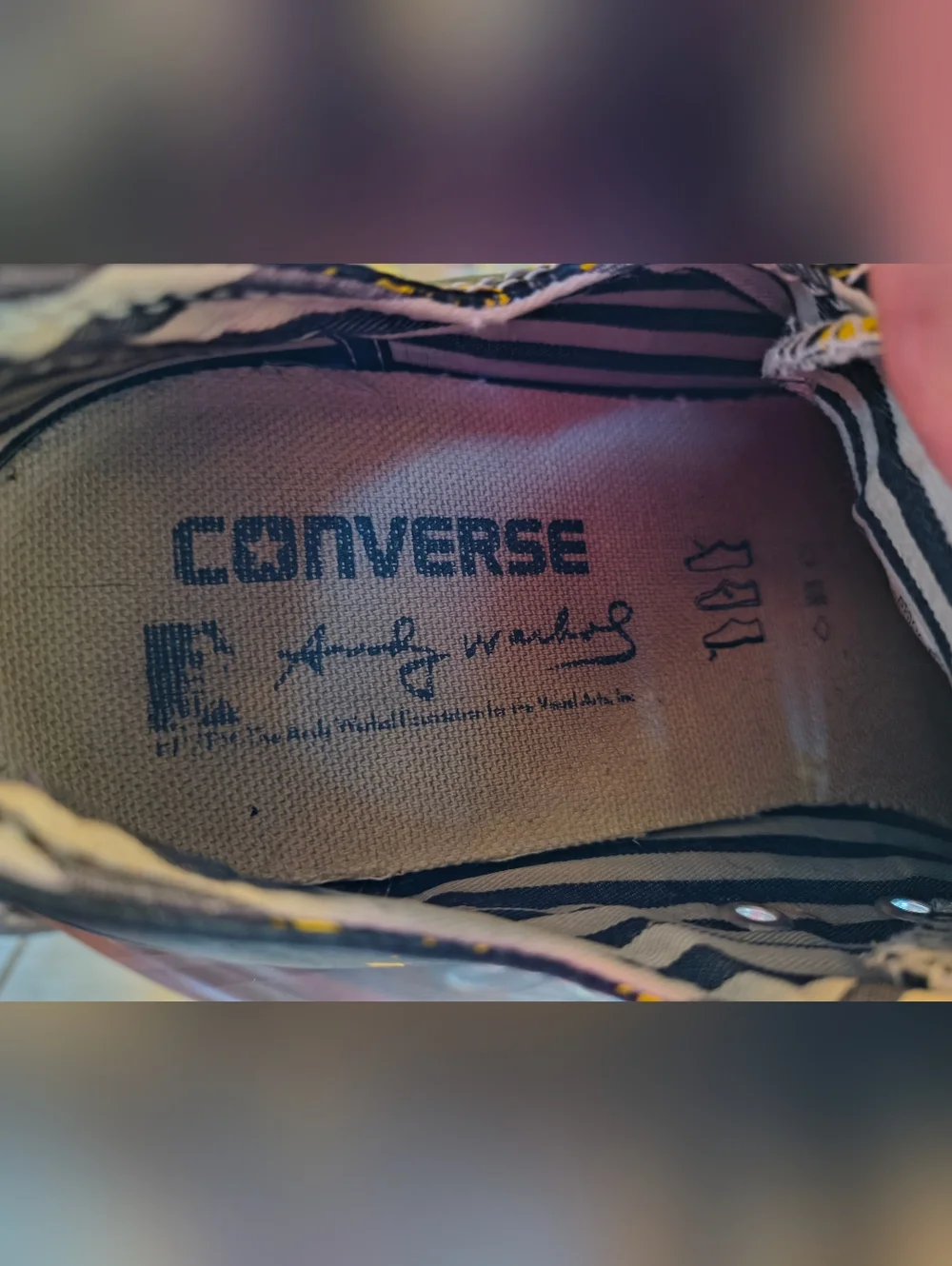 Andy Warhol X Converse Banana Print Low Top Chucks - Picture 2 of 6
